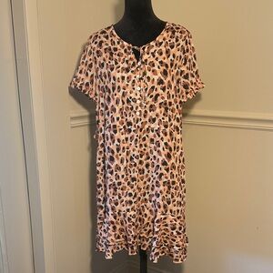 Lobo's A Boutique Women's Leopard Print‎ Short Sleeve Ruffle Hem Dress M
